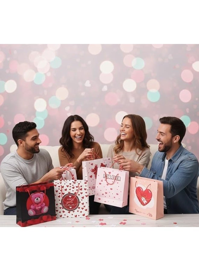 شنطة هدايا أنيقة وعصرية بأشكال مختلفة لجميع المناسبات – تصميم فاخر، متينة وعملية، مثالية لتقديم الهدايا بطريقة راقية وجذابة مقاس 18*18 سم (3 قطع ) - Image 2